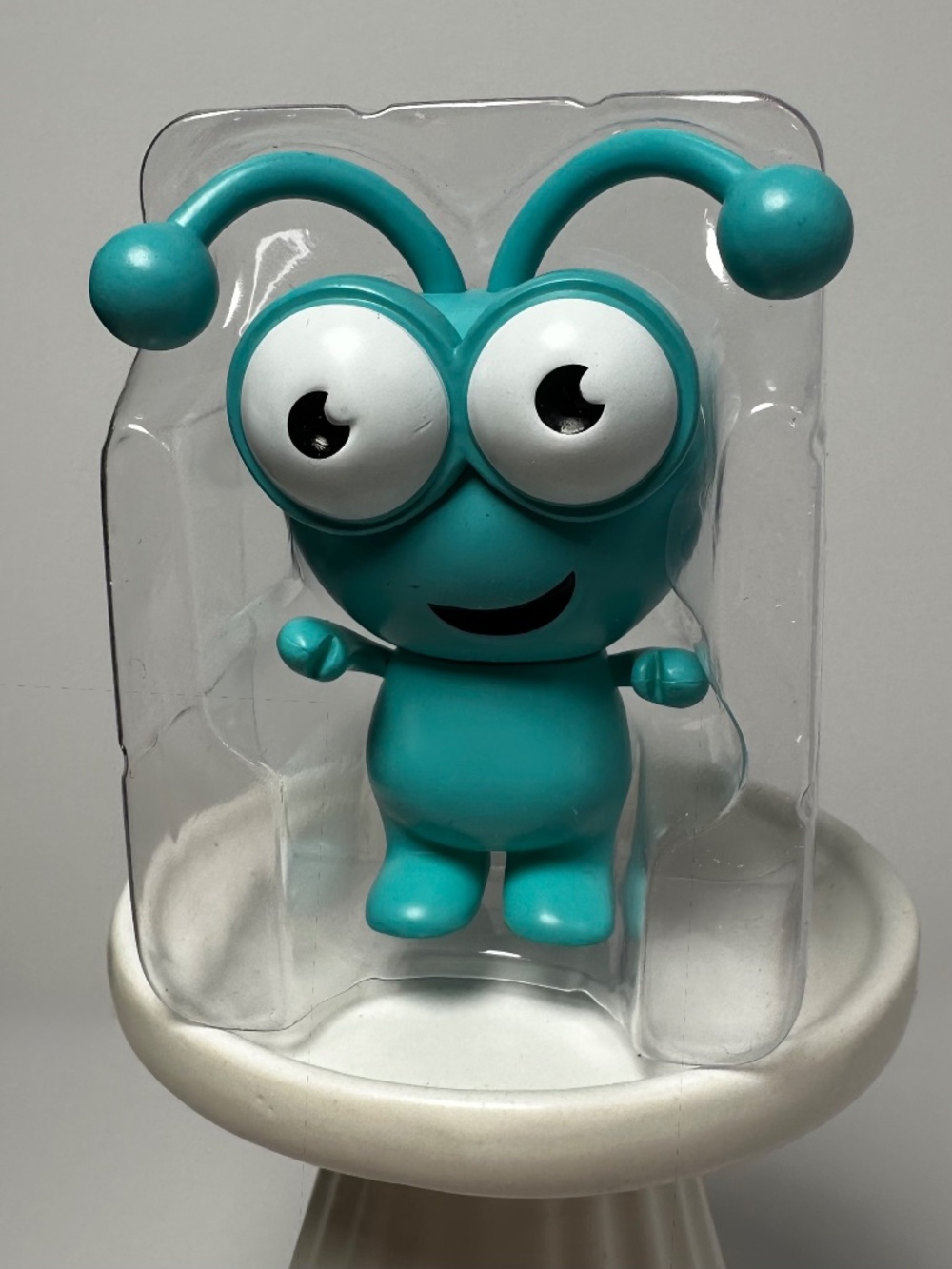 Cricut Cutie Teal Collectible Figure Craft Room Decor With Box